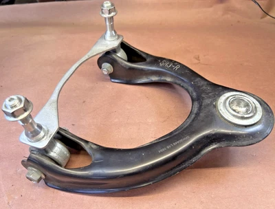 95 Acura Integra Front Right Upper Control Arm Assembly Passenger Side 94-01 - Image 1 of 4