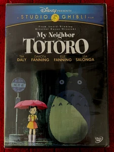 Mein Nachbar Totoro (1988) (DVD 2010 Disney NEU) Dakota Fanning, Elle Fanning - Bild 1 von 2