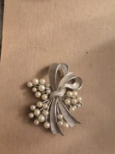 Vintage Silver Pearl With Pearls Pin - Picture 1 of 2