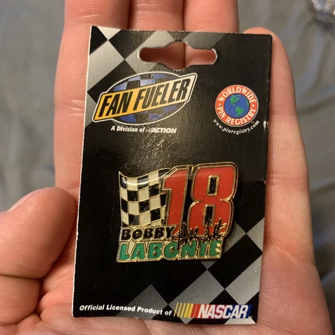 NASCAR/Bobby Labonte #18, NOS Hat/Lapel Pin/Worldwide Pin Registry/Free Flag Pin Cover