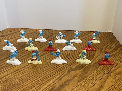 Peyo The Smurfs Papa Smurf, Brainy,  Smurfette Figure Figurines 2017 Lot Of 15 Cover