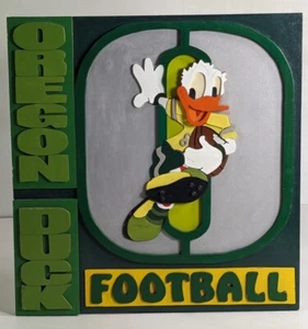 University Of Oregon UO Ducks Football Handmade 3D Wood Wall Art Plaque Gift  - Picture 1 of 9