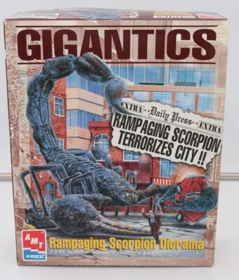 Gigantics - Rampaging Scorpion` Diorama Model Kit - 1996 - NEW - - AMT MODELS -  - Image 1 of 4