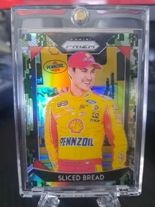2019 Panini Prizm - Variation Joey Logano #19 Camo Prizm Sliced Bread - Bild 1 von 2
