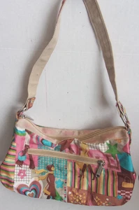 LeSportSac Hombro Nylon Vegano 11"X6" Bolso Cartera CORAZONES, ESTRELLAS, DAMAS CON PERROS - Imagen 1 de 9