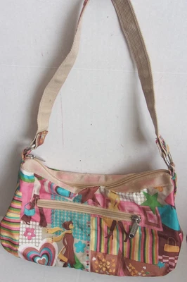 LeSportSac Hombro Nylon Vegano 11"X6" Bolso Cartera CORAZONES, ESTRELLAS, DAMAS CON PERROS Foto 1 de 4