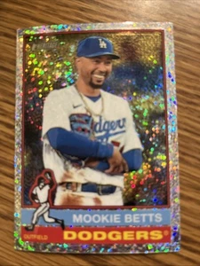 2025 Topps Heritage Mookie Betts Silver Sparkle #487 LA Dodgers ⚾️ - Foto 1 di 2