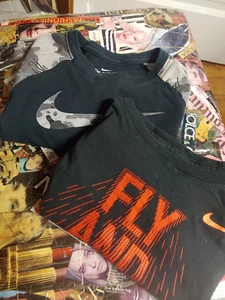 Pacchetto t-shirt ragazzo Nike; taglia S - Foto 1 di 5