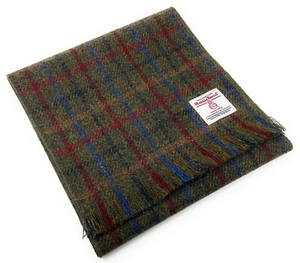 Harris Tweed Green Tartan Scarf - Handmade Pure Wool, Unisex, Fringed - Picture 1 of 3