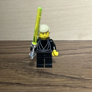 Lego Star Wars - Original Luke Skywalker & Säbel mit gelbem Gesicht aus Set 7201 - Bild 1 von 2