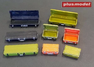 Plus Model 1/32 Tool Boxes Low (4x open, 4x closed) - Picture 1 of 1