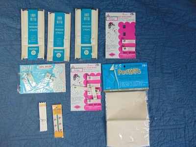 Lote de lencería vintage - Correas a presión - Guías de correas para el hombro - Bolsillos - Sin precio base Foto 1 de 4