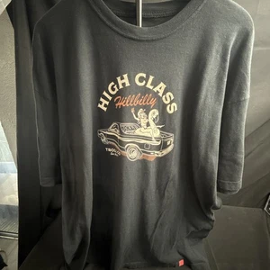 T-shirt Troll Co donna 2XL nera alta classe Hillbilly grafica cotone nuova con etichetta - Foto 1 di 4