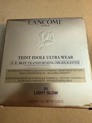 Iluminador transformador de piel Lancome Taint Idole Ultra Wear CE 01 brillo claro Foto 1 de 2