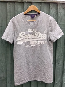 Superdry T Shirt Embossed Logo Women’s Size Large /12 Grey Cap Sleeve - Picture 1 of 6