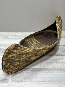 Vintage handmade Native American Indian Bark Canoe 22 Inches Excellent Condition - Picture 1 of 10