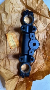 SUZUKI TS125 1980-1981 HEAD STEERING STEM 51311-48500-291 JAPAN GENUINE N.O.S - Picture 1 of 8