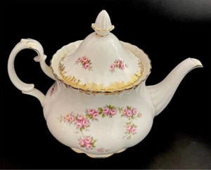 Vintage Royal Albert Dimity Rose Large 8- Cup Teapot, Made In England, VGC - Picture 1 of 10
