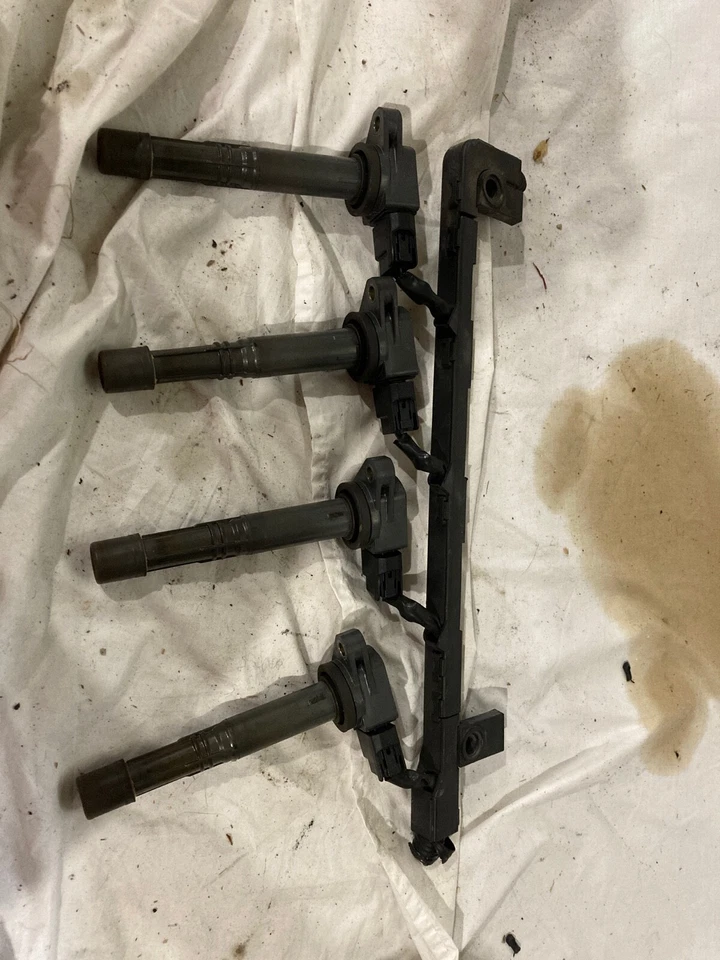 Juego de 4 bobinas de encendido Honda Civic Coupé Accord 92-2000 OEM Foto 1 de 1