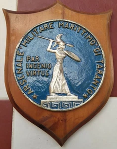 crest marina militare italiana Arsenale marittimo Taranto nave marinaio - Foto 1 di 3