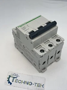 Schneider Electric MG24468 : SUPPLEMENTARY PROTECTOR 480Y/277V 16A 3P - FRANCE - Bild 1 von 5