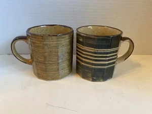 MUG SET Of TWO/Made In JAPAN/possible Otigari/Great Pottery/MCM Compatible Mugs - Picture 1 of 12