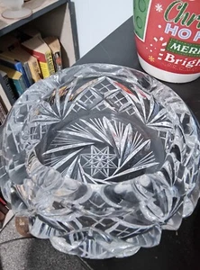 Vintage Lead Cut Crystal Round Ashtray Heavy 4.5x2in Spirals Fans used Good - Picture 1 of 8