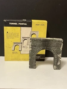 HO Scale Alexander Scale Models Tunnelportal CS-796 OAK STREET - Bild 1 von 6