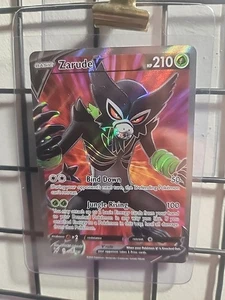 Zarude V (Full Art) 167/185 Swsh04: Vivid Voltage Holo - Foto 1 di 2