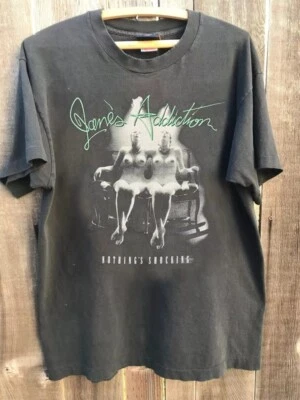 Футболка унисекс Janes Addiction Band Nothing's Shocking Basic цвет древесный уголь S-5XL - Изображение 1 из 2