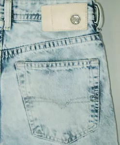 *HOT ITALY Men's DIESEL @ BUSTER 840T Slim TAPERED DISTRESS LIGHT Jeans 27 x 30 - Picture 1 of 14