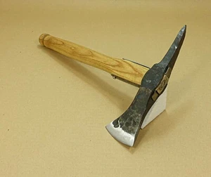 Hand forged firemans axe - Picture 1 of 6