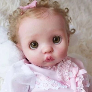 Peeka 16" Real Reborn Baby Doll bambino capelli ricci panno corpo pancia giocattolo fatto a mano - Foto 1 di 3