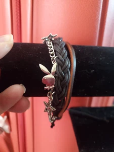 Pulsera de cuero Playboy - Imagen 1 de 4
