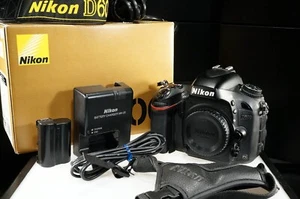 Nikon D600 DSLR Kamera Body | Voll funktionsfähig! | Box, Gurte, Akku, Ladegerät - Bild 1 von 11