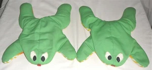 LARGE size anatomically correct bean bag frogs. Artisan made cotton, circa 1980s - Picture 1 of 2