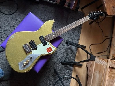 E Gitarre Goldtop Shortscale handbuilt Humbucker / P90 German Carving - Bild 1 von 4