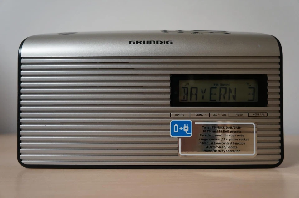 GRUNDIG Music 65 DAB+ - Radio - Bild 1 von 4