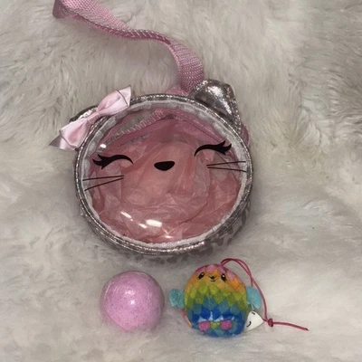 NUEVO SIN ETIQUETAS NIÑAS BANDOLERA TRANSPARENTE GATO MONEDERO CON LN Squishy & N Baño Bomba Regalo Monedero Niña Foto 1 de 4
