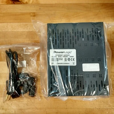 Square D 63230-210-100, Series B3, 3050 EGW-2 PowerLogic Ethernet Gateway - NEW - Image 1 of 4