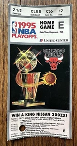 Biglietto 18 maggio 1995 Chicago Bulls Playoffs Stub vs Magic - Michael Jordan 24 punti - Foto 1 di 2