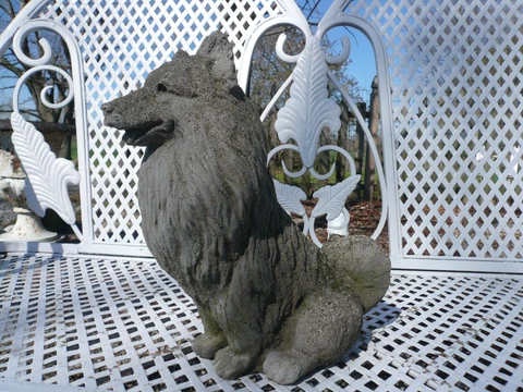 UNIQUE OLD WEATHERED WORN SPITZ DOG VINTAGE CEMENT/CONCRETE GARDEN STATUE Cover