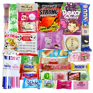 30 Pcs with 3 Full Sized Items/Variety Asian Snack Box Japanese Korean Thailand - Picture 1 of 4