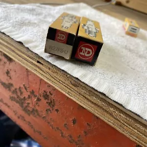 Nippondenso Denso W27FS-U Spark Plug quantity 2 - Picture 1 of 4
