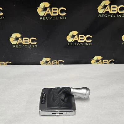 Mercedes-Benz C300 2009 perilla de cambio con montaje de arranque Foto 1 de 4