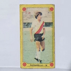 DANIEL PASSARELLA 1980 ORIGINAL FOOTBALL SOCCER CARD N°18 - Picture 1 of 7