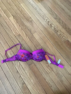 Nuevo con etiquetas Sujetador Gillian & O’Malley Acolchado Push Up Alambre Púrpura Floral Talla 34B Foto 1 de 4