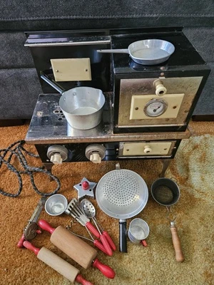 Ladys Junior Metropolitan Mfg Co Electric Vintage Antique Toy Stove Working  - Image 1 of 4