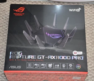 New! ASUS ROG Rapture GT-AX11000 Pro Tri-Band WiFi 6 Extendable Gaming Router - Picture 1 of 1