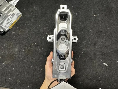 Transmission Shift Fits 22-23 CORVETTE 2009964 - Imagem 1 de 4